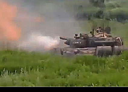 RUSSIAN TANK T90 FIRING MAIN GUN