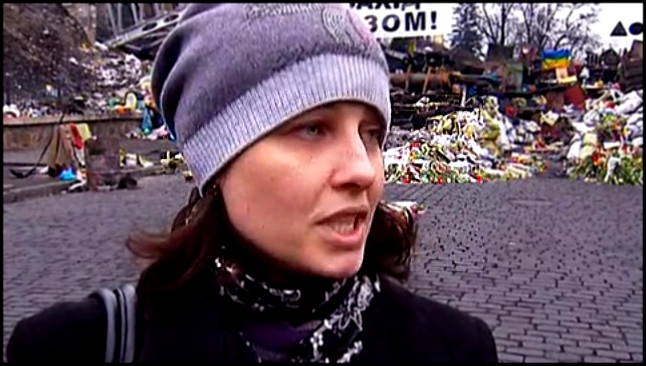 Без комментариев: Майдан усыпали цветами скорби