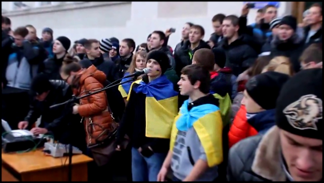 Видеоклип Школьная линейка в школе Львовщины. Москаляку на гилляку (YT:KrJC6rU9lG0)