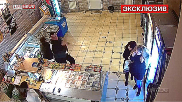 Видеоклип Охранник магазина поставил дебошира в угол 