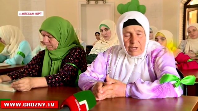 В медресе «Икъроъ» имени Абдул-Хамида Кадырова прошел выпускной