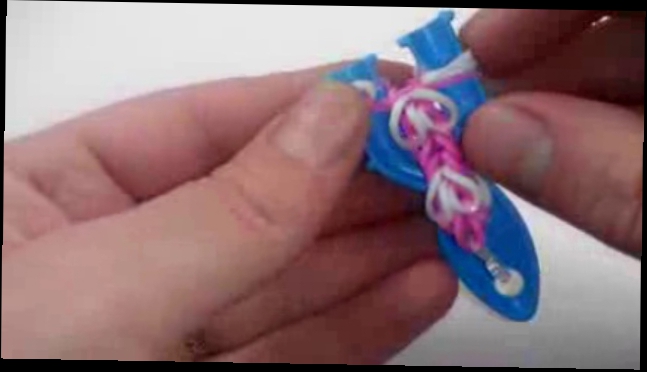 Браслет СЕРДЕЧКИ Плетенние из Резинок Rainbow Loom Bands