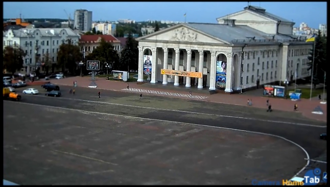 Веб-камера онлайн Центральная площадь, Чернигов - Camera.HomeTab.info 