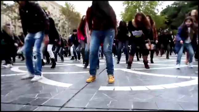 Видеоклип Бакинская молодежь танцует