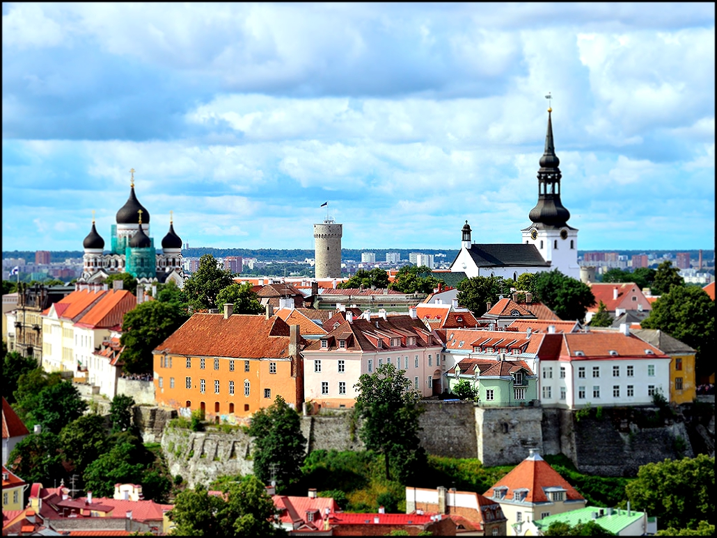 Видеоклип Эстония скучает без русских туристов