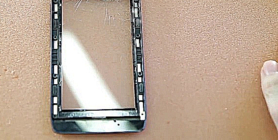 Ремонт смартфона - замена разбитого дисплея. Motorola DROID 4 