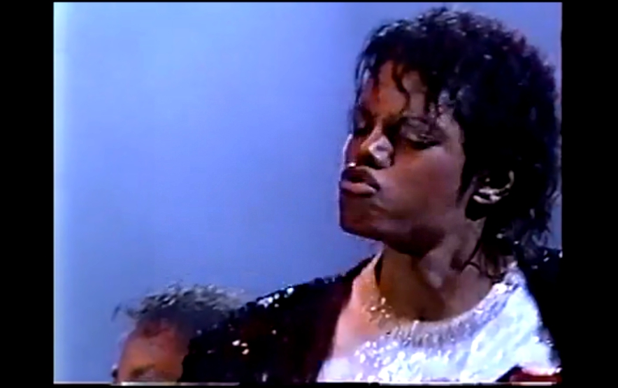 Видеоклип The Jacksons - Victory Tour - Live in Toronto (1984) - Shake Your Body