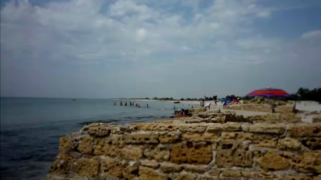 Видеоклип Отдых на острове Джарылгач. Лето 2011 года.				