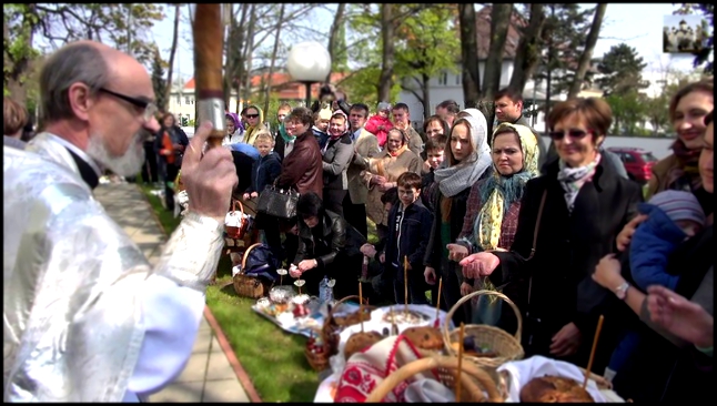 2014.04.19. Освящение куличей и пасхальных яиц. В русском православном Соборе г. Берлина.