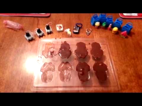 MAKING HARRY POTTER CHOCOLATE FROGS FROM KINDER EGGS