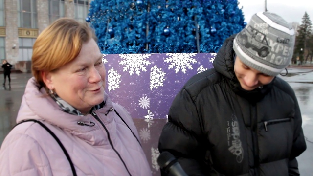 Видеоклип Кинокомпания «Союз Маринс Групп» подарила детям поездку на ледовое шоу «Аладдин»